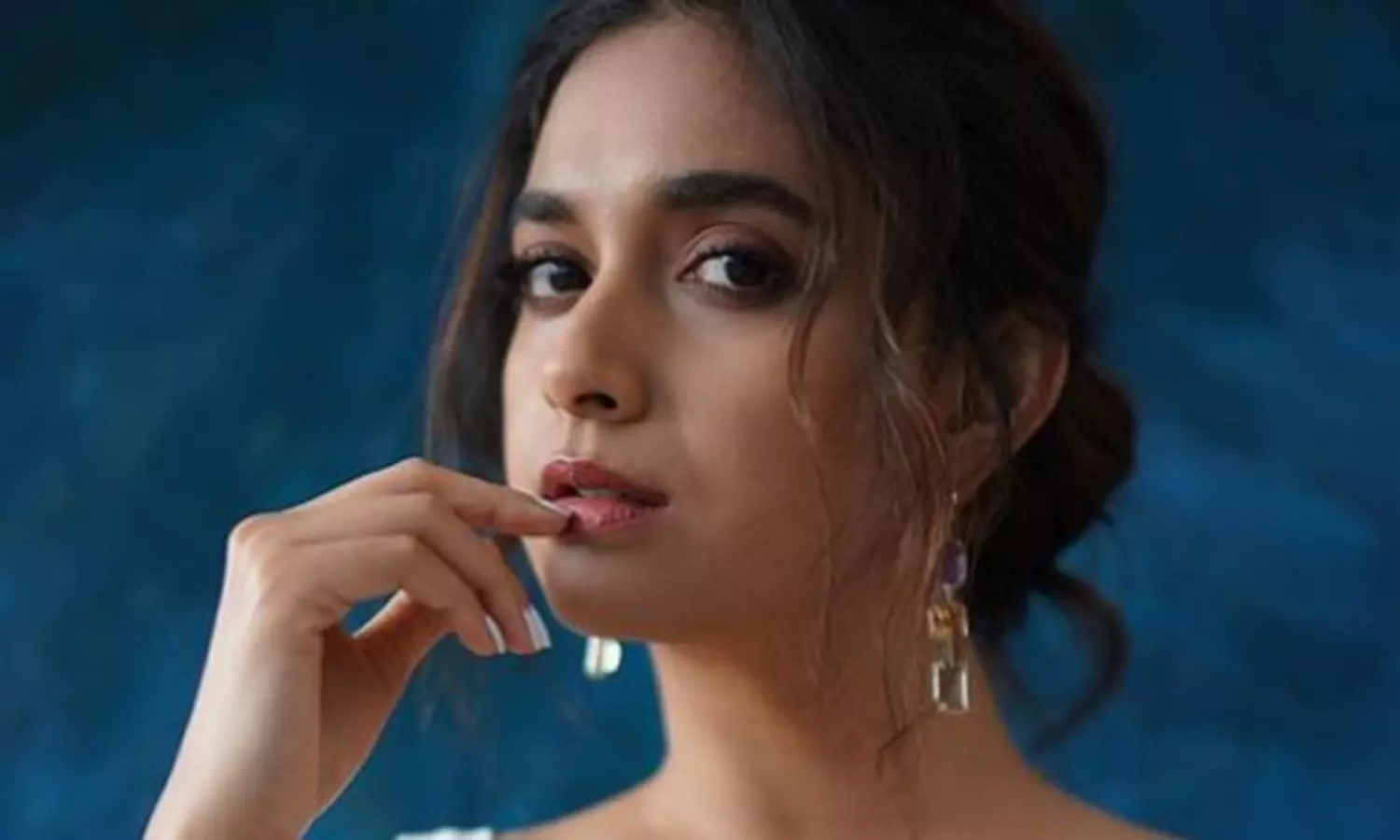 కీర్తి సురేష్ కోసం వాళ్ల ఎదురుచూపులు..!