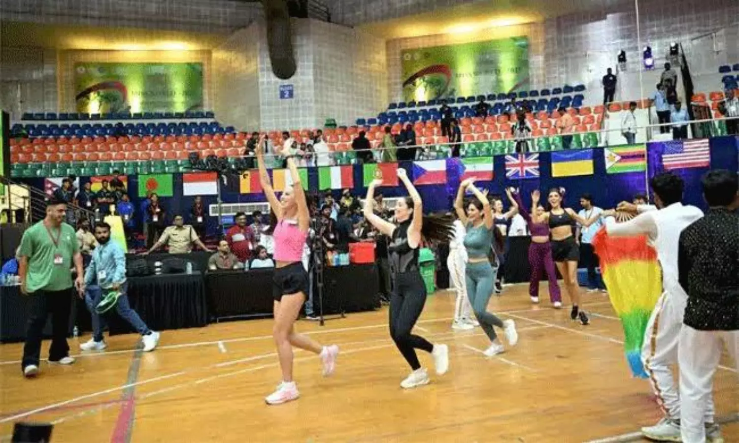 మిస్ వరల్డ్ వేదికపై క్రీడా సందడి.. తెలంగాణ ఆతిథ్యానికి ఫిదా అయిన ప్రపంచ సుందరీమణులు! మిస్ వరల్డ్ వేదికపై క్రీడా సందడి.. తెలంగాణ ఆతిథ్యానికి ఫిదా అయిన ప్రపంచ సుందరీమణులు!