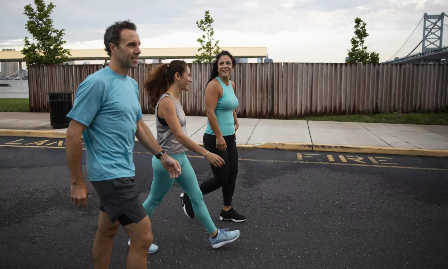 తిన్న వెంటనే పడుకోకండి.. భోజనం తర్వాత నడిస్తే ఎన్ని లాభాలో తెలుసా ?