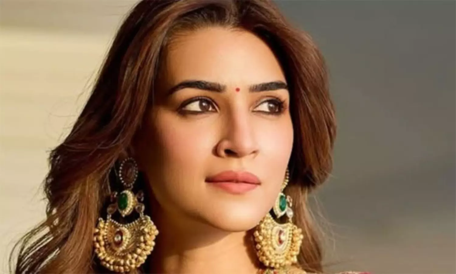 ప్రభాస్ తో చేసినా లక్ కలిసి రాలేదు..! ప్రభాస్ తో చేసినా లక్ కలిసి రాలేదు..!