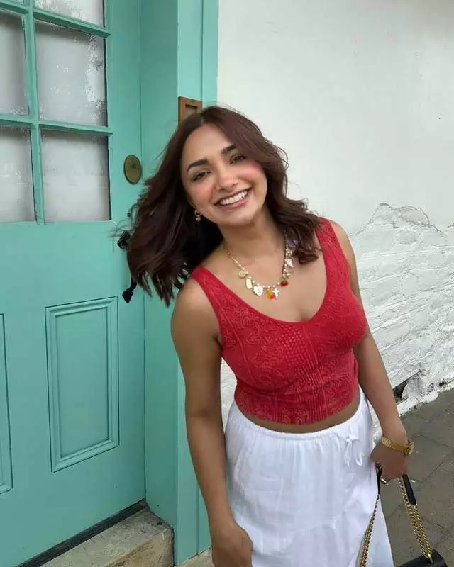 Jiya Shankar says she’s “Sweet but Spicy”