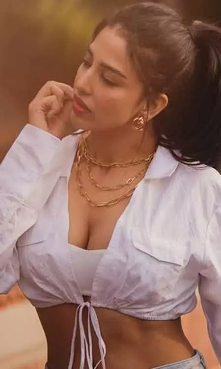 Daksha Nagarkar�s Instagram Pics Prove She Can Slay Any Fashion Look