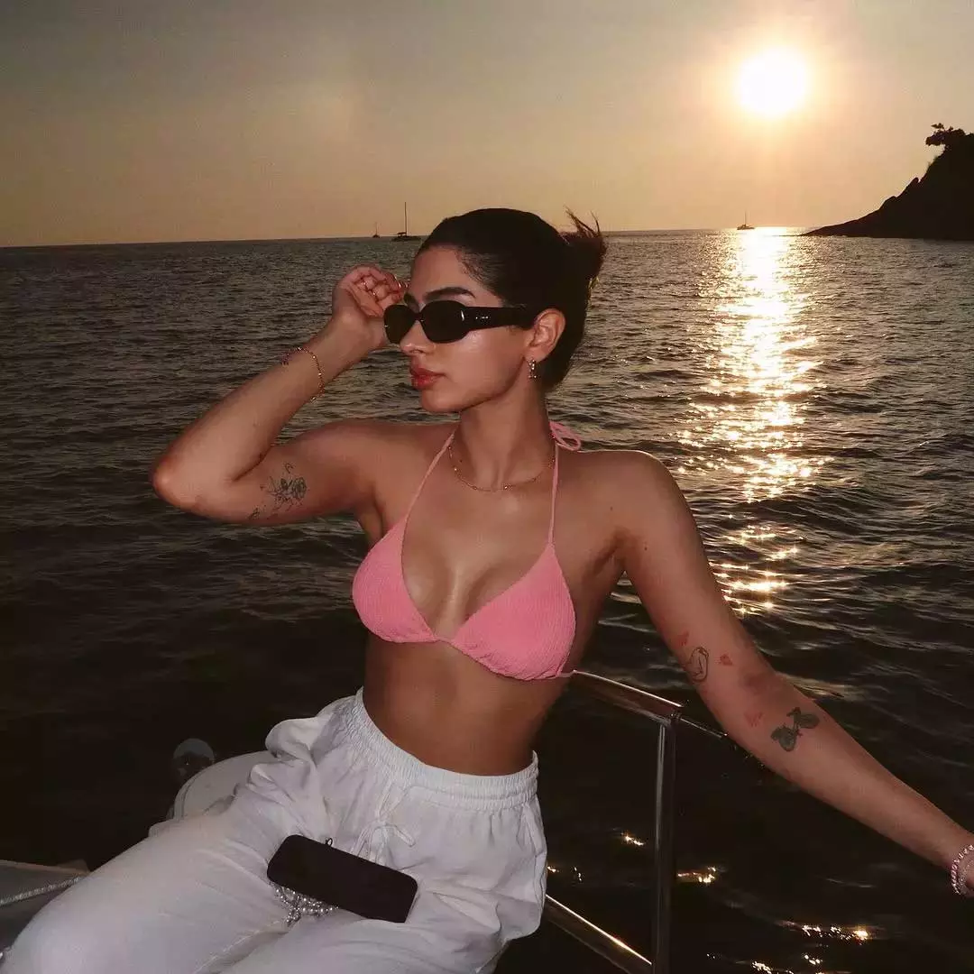 Unveil Your Inner Fashionista with Khushi Kapoor�s Style Tips Unveil Your Inner Fashionista with Khushi Kapoor�s Style Tips