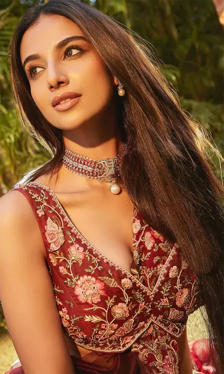The New Era of Meenakshi Chaudhary: Redefining Beauty and Resilience