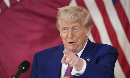 ట్రంప్ ది నోరా లేక తాటిమట్టా?