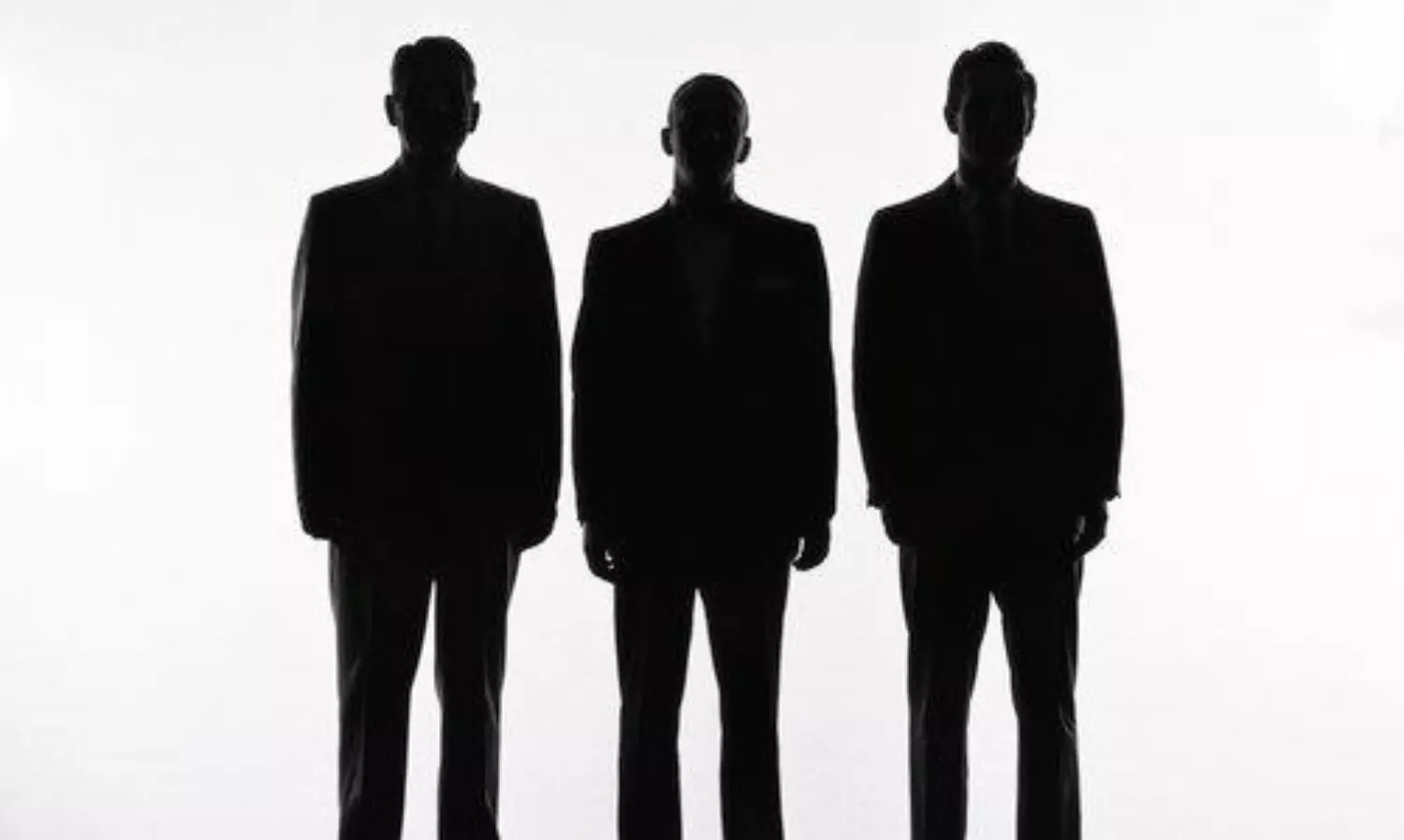 సృజనాత్మక ఘర్షణతో ముగ్గురు స్టార్లు ఔట్! సృజనాత్మక ఘర్షణతో ముగ్గురు స్టార్లు ఔట్!