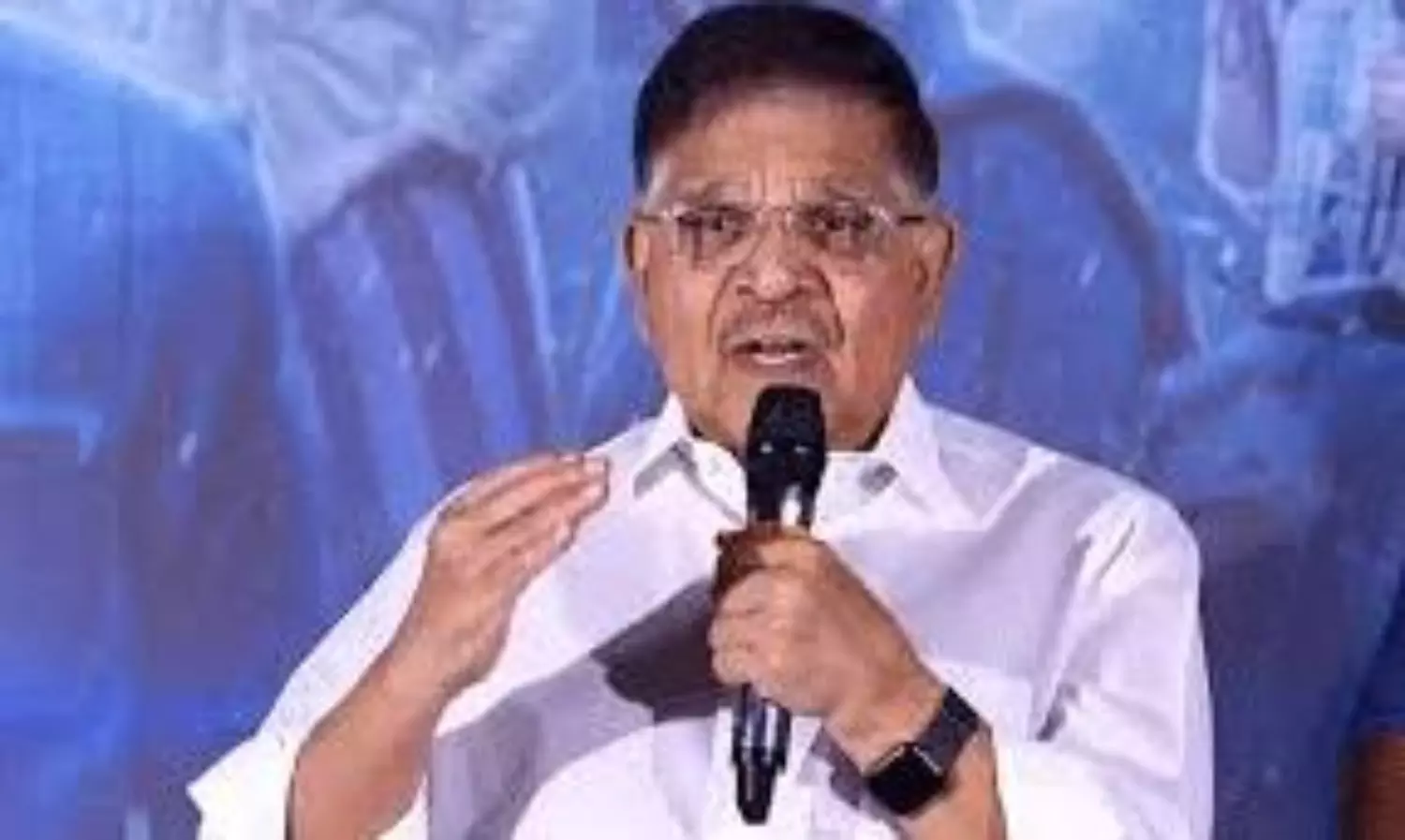 అల్లు బాస్ లైనప్ చూస్తే షాకే.. అరవింద్ గారు ఫుల్ బిజీ!