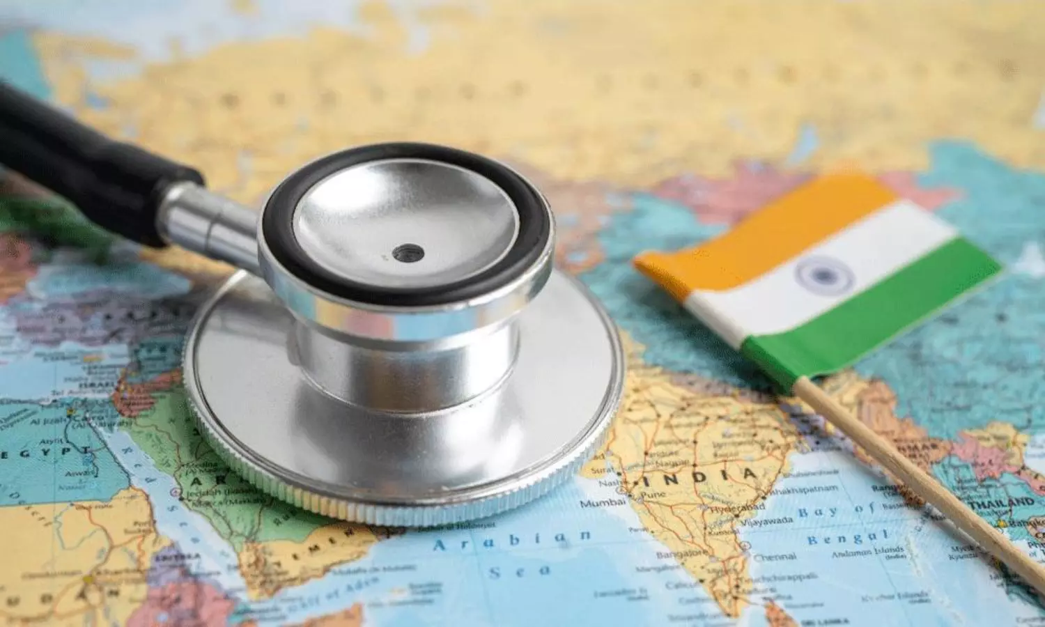 ప్రపంచానికి మెడికల్ హబ్గా ఇండియా.. వైద్య ఖర్చులు మన దగ్గరే తక్కువట ప్రపంచానికి మెడికల్ హబ్గా ఇండియా.. వైద్య ఖర్చులు మన దగ్గరే తక్కువట