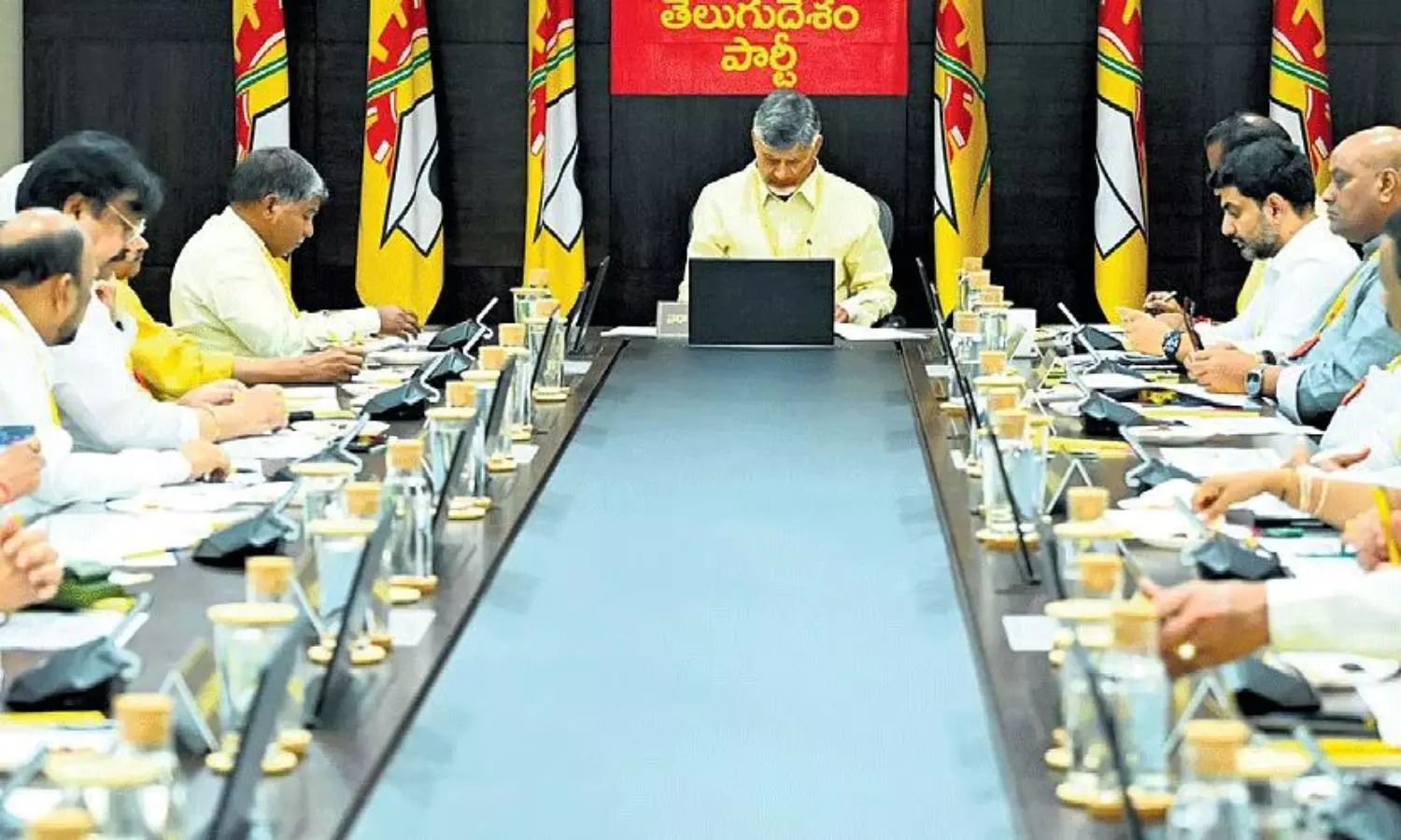 అదిరేలా `మహానాడు`.. 19 కమిటీల ఏర్పాటు! అదిరేలా `మహానాడు`.. 19 కమిటీల ఏర్పాటు!