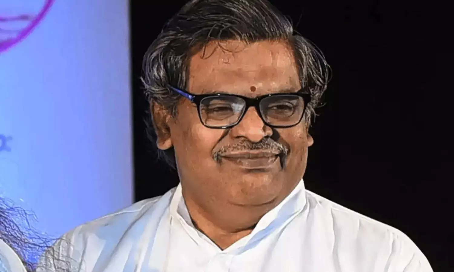 సిరివెన్నెలకు గొప్ప గౌరవం