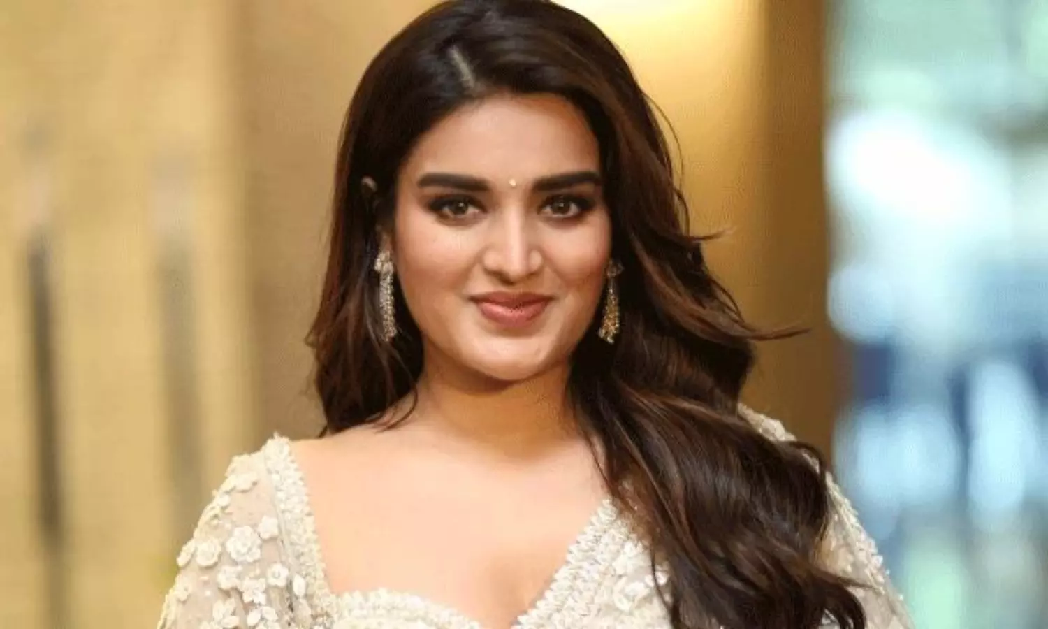 ఐదున్నరేళ్ల క్రితం నిధి ఇప్పటికీ అలాగే! ఐదున్నరేళ్ల క్రితం నిధి ఇప్పటికీ అలాగే!