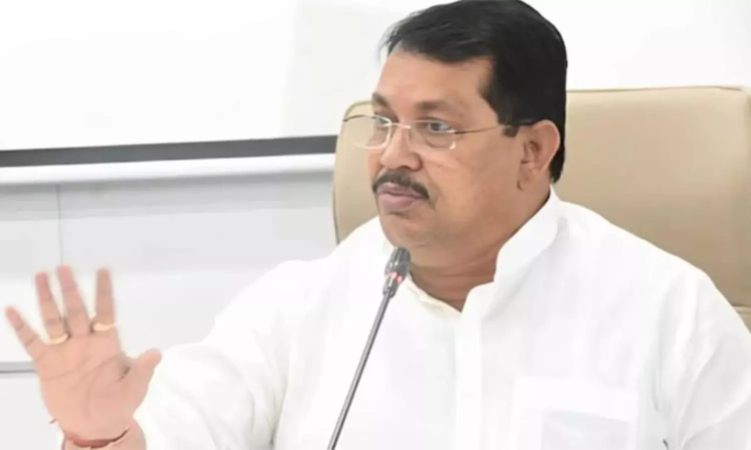 రూ.15 వేల డ్రోన్లు కూల్చడానికి రూ.15 లక్షల క్షిపణులా? రూ.15 వేల డ్రోన్లు కూల్చడానికి రూ.15 లక్షల క్షిపణులా?