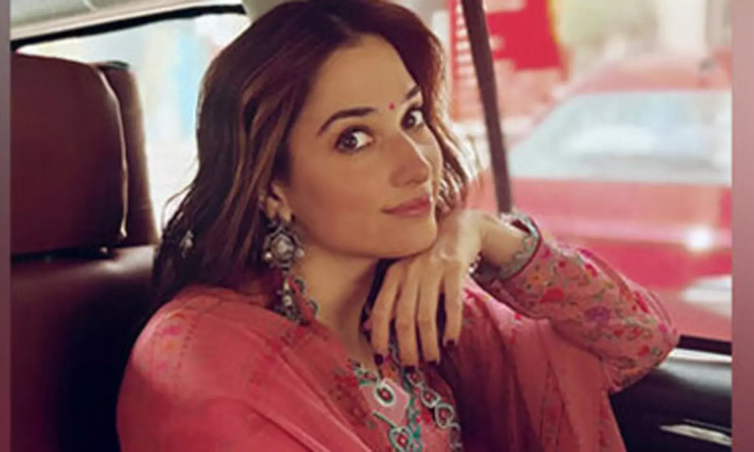 తమన్నా గురించి ఇంటి పక్కన వారి కామెంట్స్‌..!