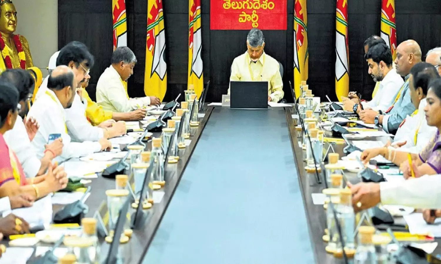 మ‌హానాడుకు కౌంట్ డౌన్‌.. గ్రౌండ్ లెవిల్లో ఏం జ‌రుగుతోంది.. ?