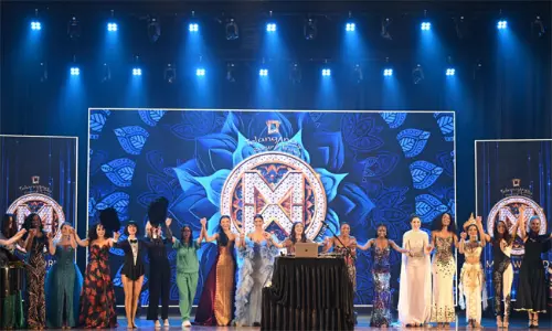 నేడే మిస్ వరల్డ్ 2025 ఫైనల్స్ ..  హెడ్-టు-హెడ్ ఫైనలిస్టులు వీరే!