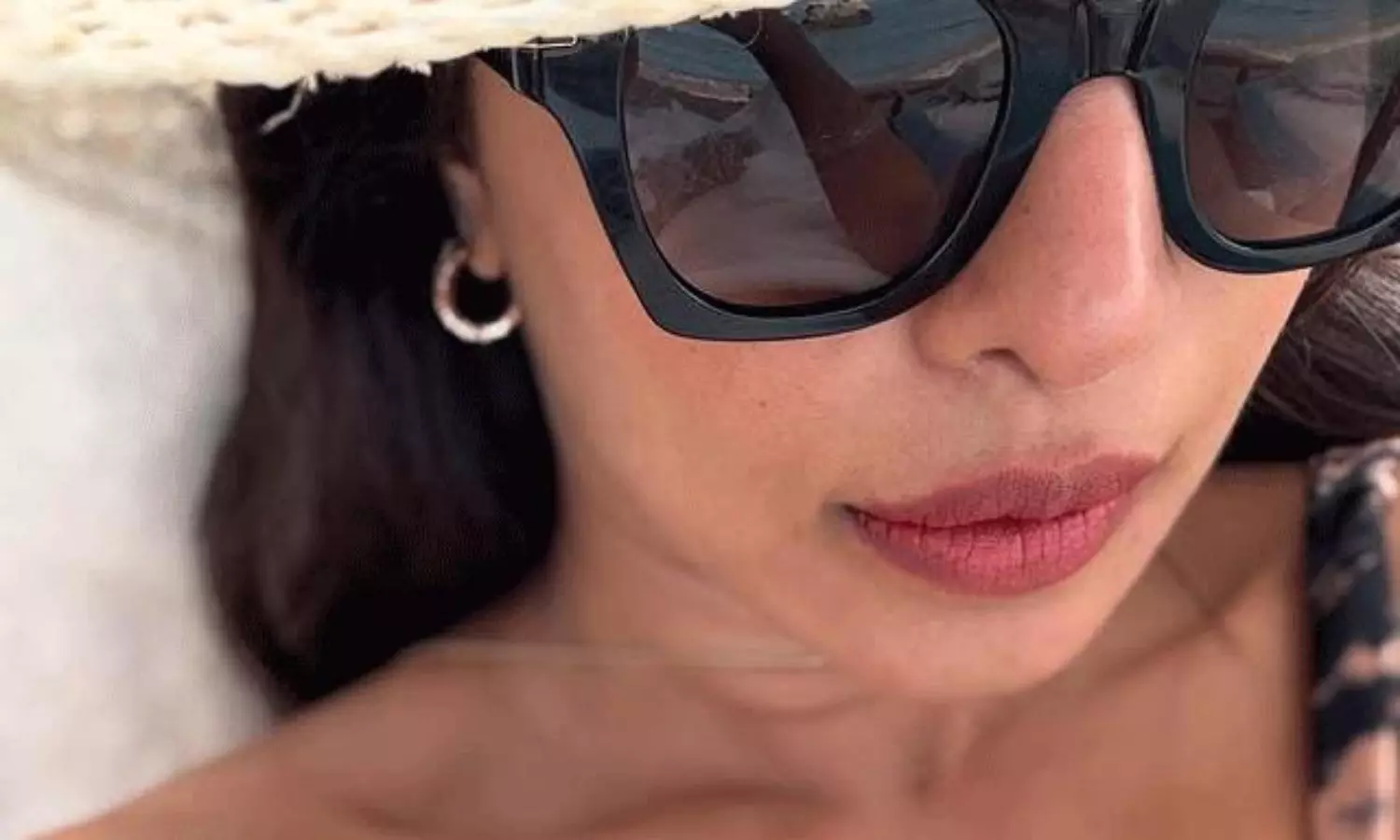 రాజమౌళిని తప్పించుకు తిరుగుతున్న పీసీ! రాజమౌళిని తప్పించుకు తిరుగుతున్న పీసీ!