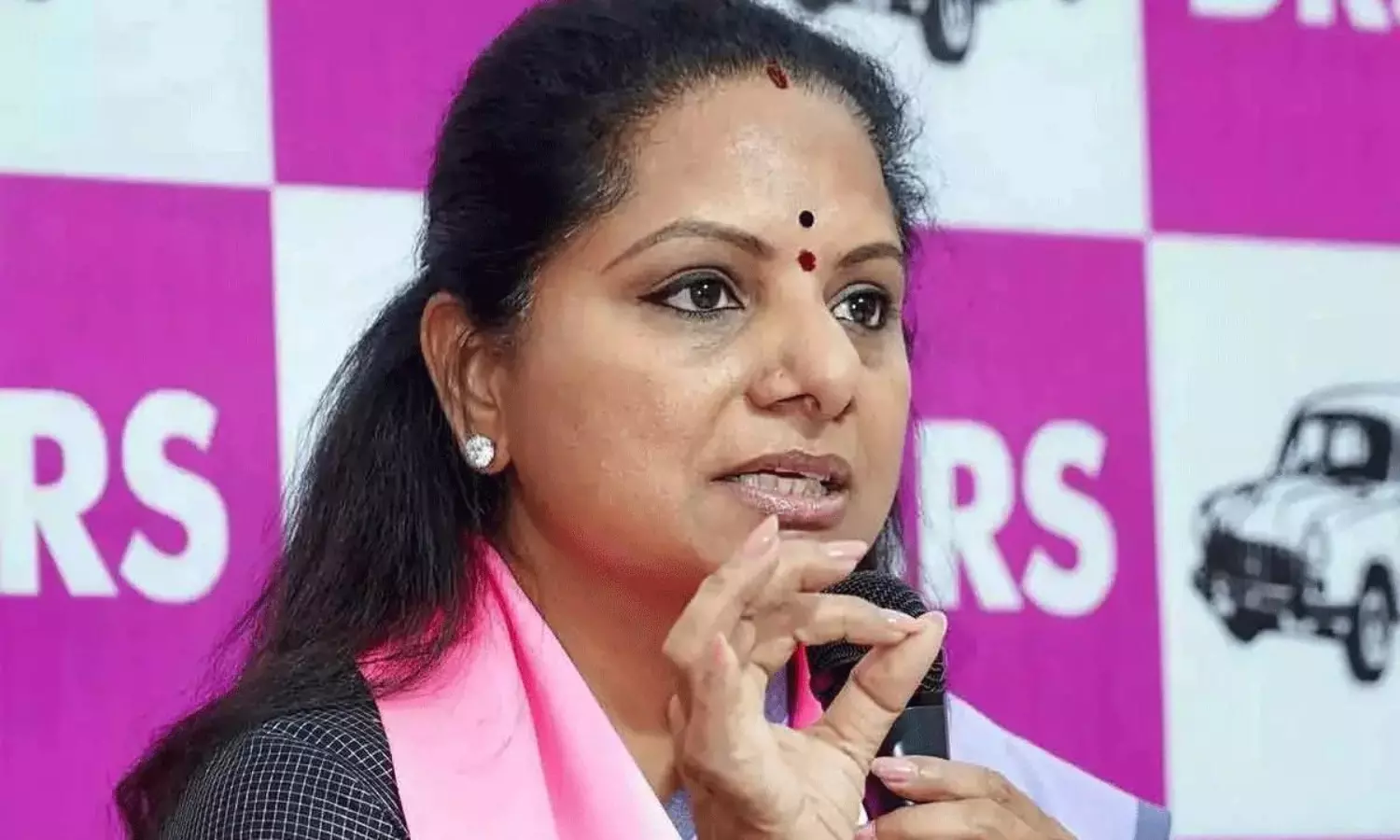 ఎక్కడ విన్నా ఇదే: కవితను సస్పెండ్ చేస్తారా? ఎక్కడ విన్నా ఇదే: కవితను సస్పెండ్ చేస్తారా?