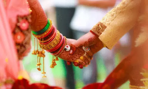 తాళి కట్టే వేళ  లవ్ బాంబ్.. చివరి నిముషంలో వధువు సంచలన నిర్ణయం!