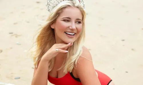 మిస్ వరల్డ్ పోటీల్లో అరుదైన ఘటన..  మిస్ ఇంగ్లండ్ వైదొలగడంపై చర్చ!