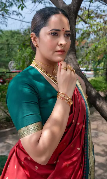 Anasuya in 9-Yard Saree Look for Village Theme Episode