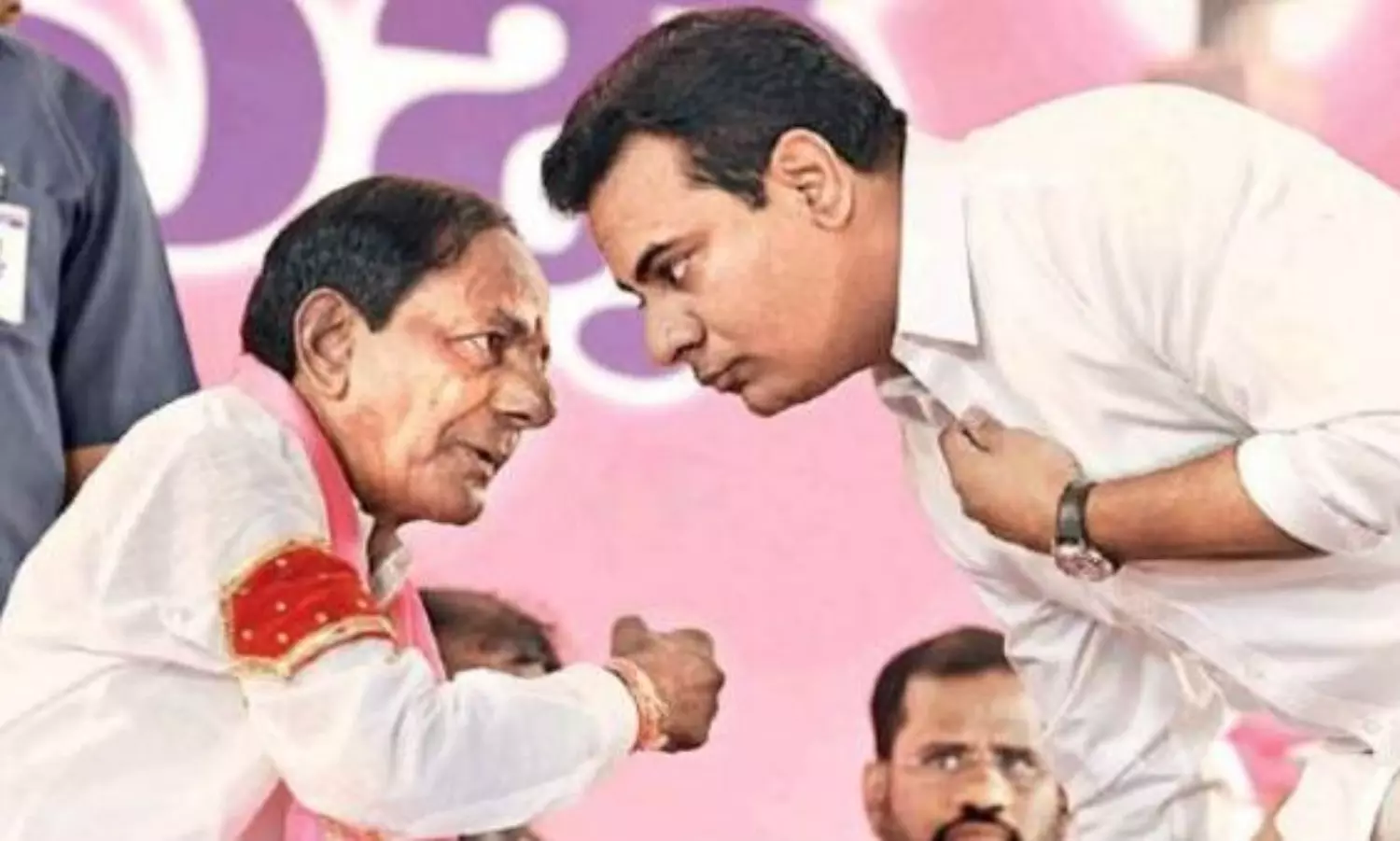 కవిత తిరుగుబాటు.. కేసీఆర్ తో కేటీఆర్ కీలక భేటీ