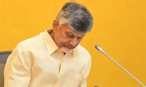 బాబును కలవాలి.. బాధలు చెప్పుకోవాలి!