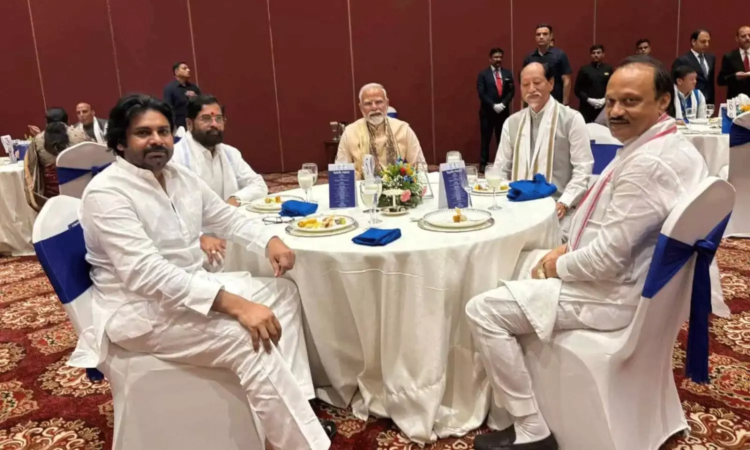 గుజ‌రాతీ వంట‌కాలు.. ప‌వ‌న్‌కు కొస‌రికొస‌రి వ‌డ్డించిన మోడీ