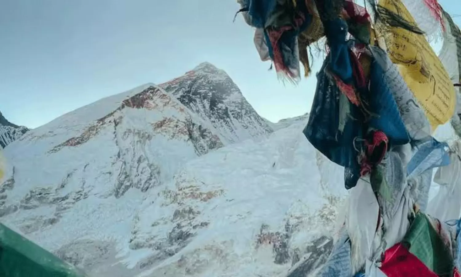 సాహసయాత్రలో విషాదం.. మౌంట్ ఎవరెస్ట్ డెత్ జోన్లో గ్రీన్ బూట్ ఎవరు?