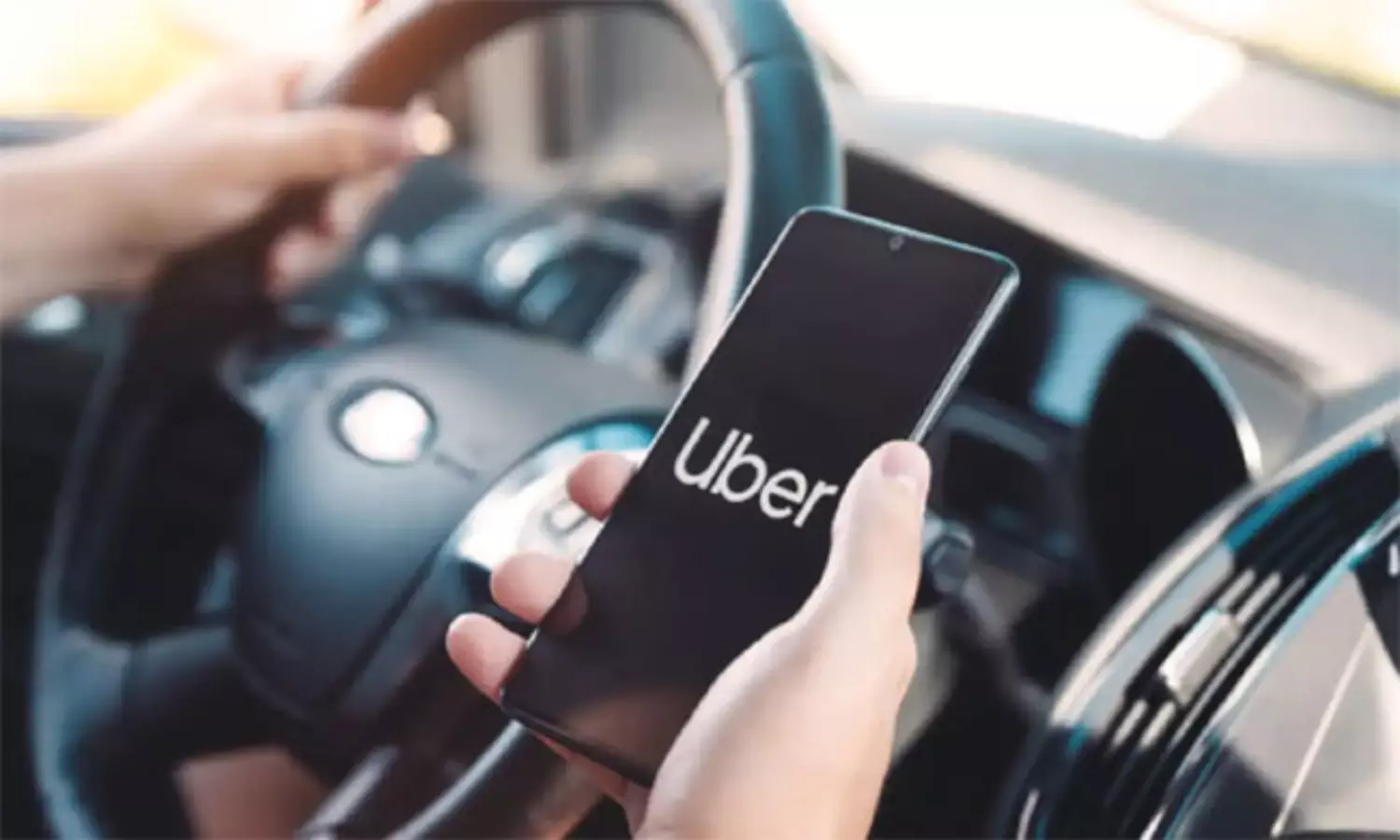 బెంగళూరులో యువతికి షాక్.. క్యాబ్ డ్రైవర్ గా బాస్ను చూసి నివ్వెరపోయిన ఉద్యోగిని! బెంగళూరులో యువతికి షాక్.. క్యాబ్ డ్రైవర్ గా బాస్ను చూసి నివ్వెరపోయిన ఉద్యోగిని!