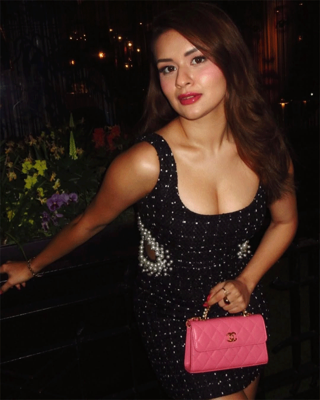 Avneet shines in pearls and pink under city lights