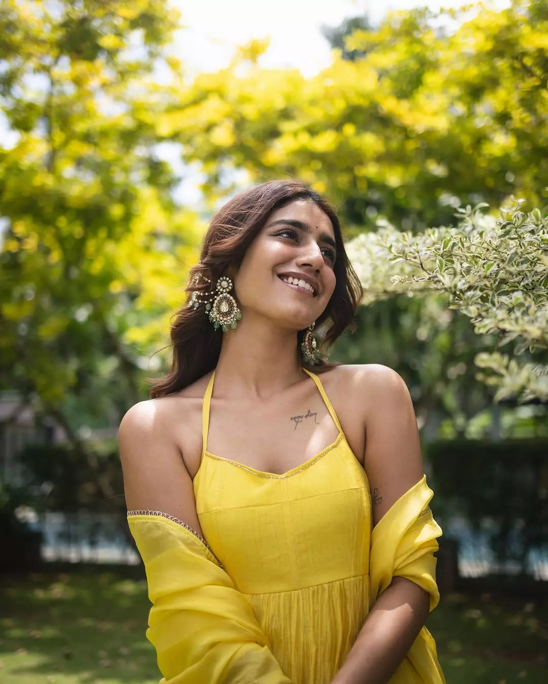 Priya Prakash Varrier Looks AWE in Yellow