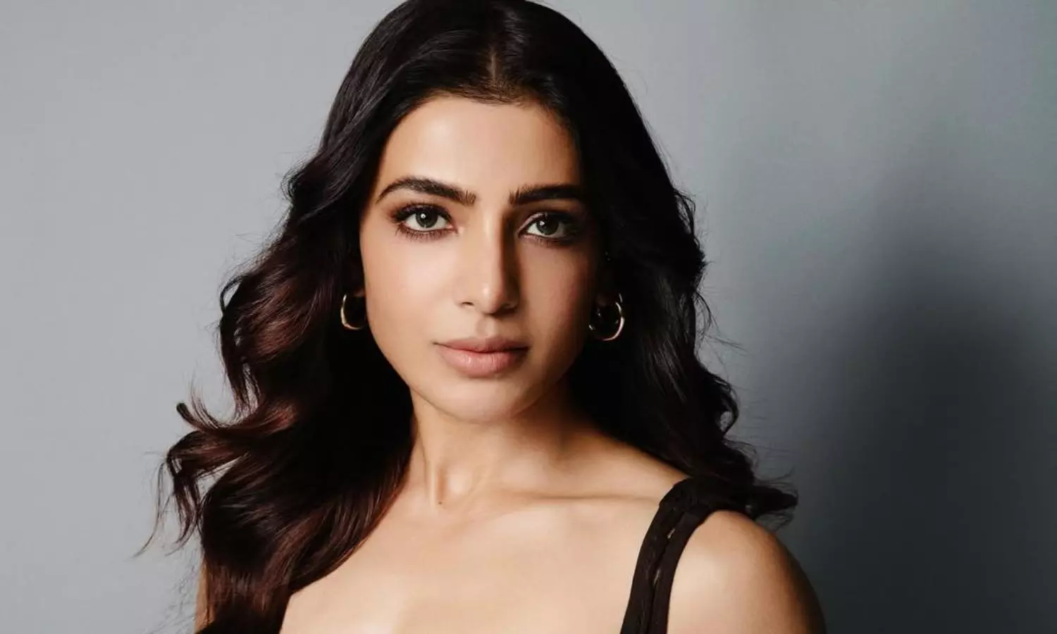 సమంత.. హీటెక్కించే లుక్ లో ఇలా.. సమంత.. హీటెక్కించే లుక్ లో ఇలా..