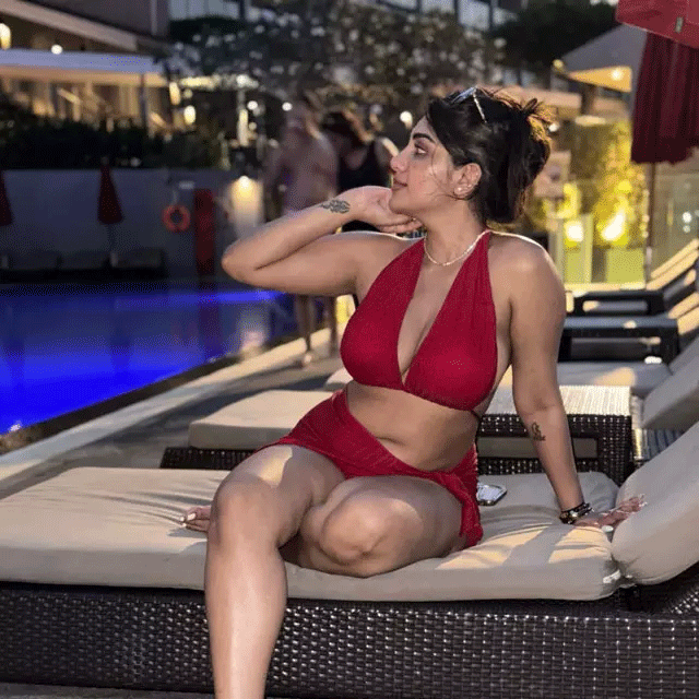 Confidence in Every Curve: Bandaru Supritha Unfiltered Confidence in Every Curve: Bandaru Supritha Unfiltered