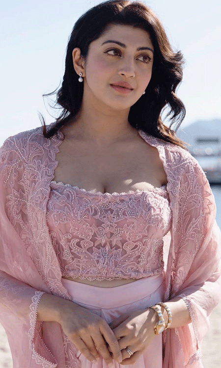 Pranita Subhash Glows at Cannes 2025 in Ethereal Pink