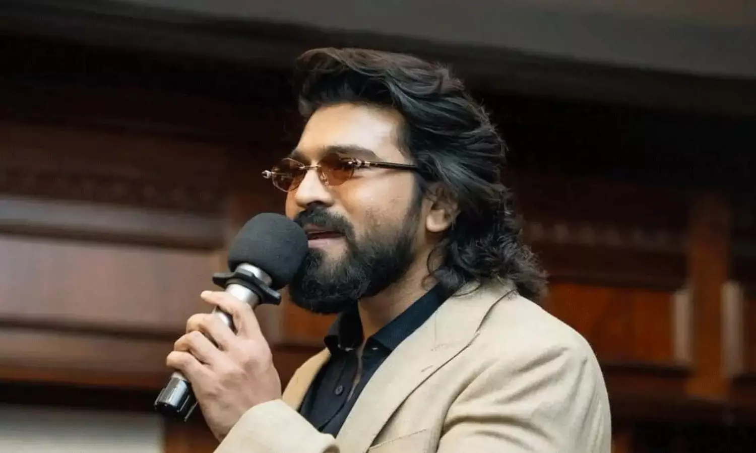 పెద్ది తర్వాత చరణ్ బిగ్ ప్లాన్.. లైన్ లోకి మరో స్టార్ దర్శకుడు!