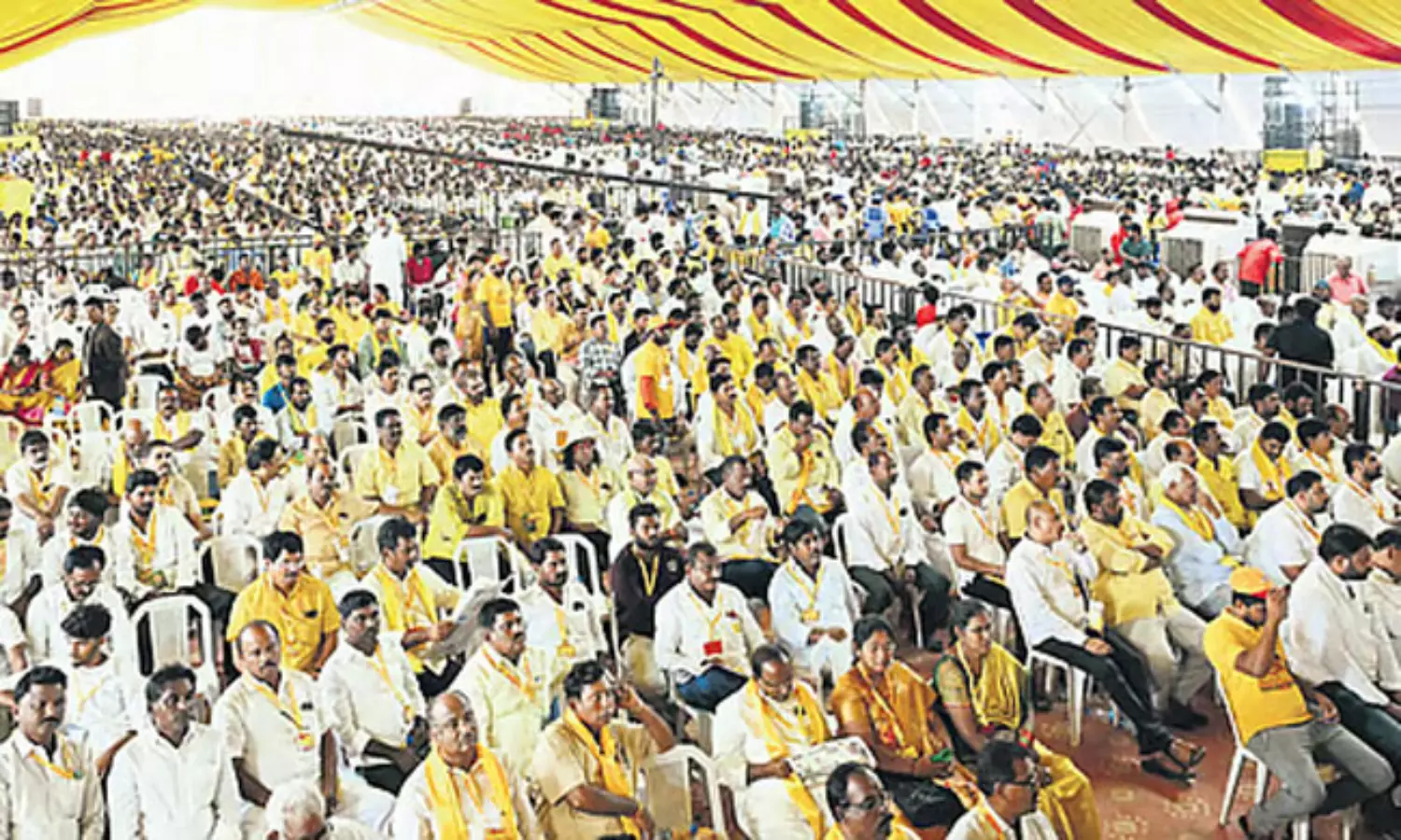 కార్య‌క‌ర్తల కేంద్రంగా మ‌హానాడు.. పార్టీ హిస్ట‌రీలో ఫ‌స్ట్ టైం ఇలా...!