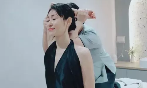 భర్త తీర్చలేని కోరికలు తీరుస్తోంది.. వైరల్ అవుతోన్న కొత్త ట్రెండ్