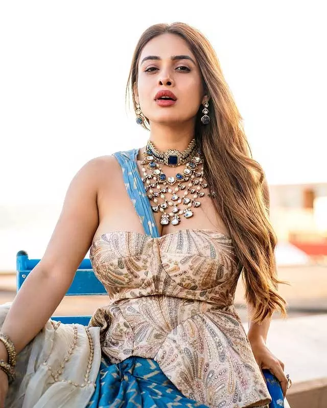 Nehhaa Malik Gives French Twist To Her Desi Look