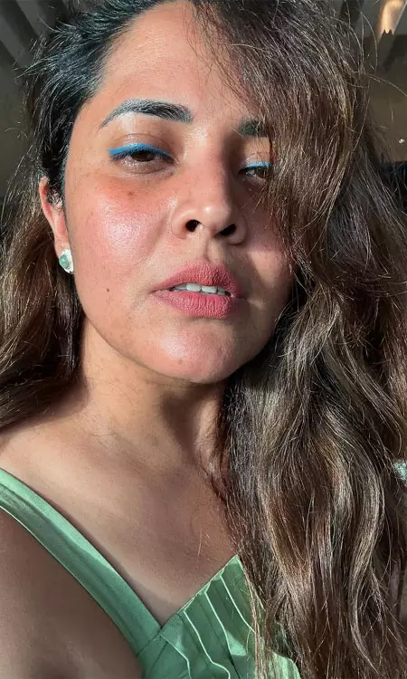 Anasuya Shines in Her Holiday Look