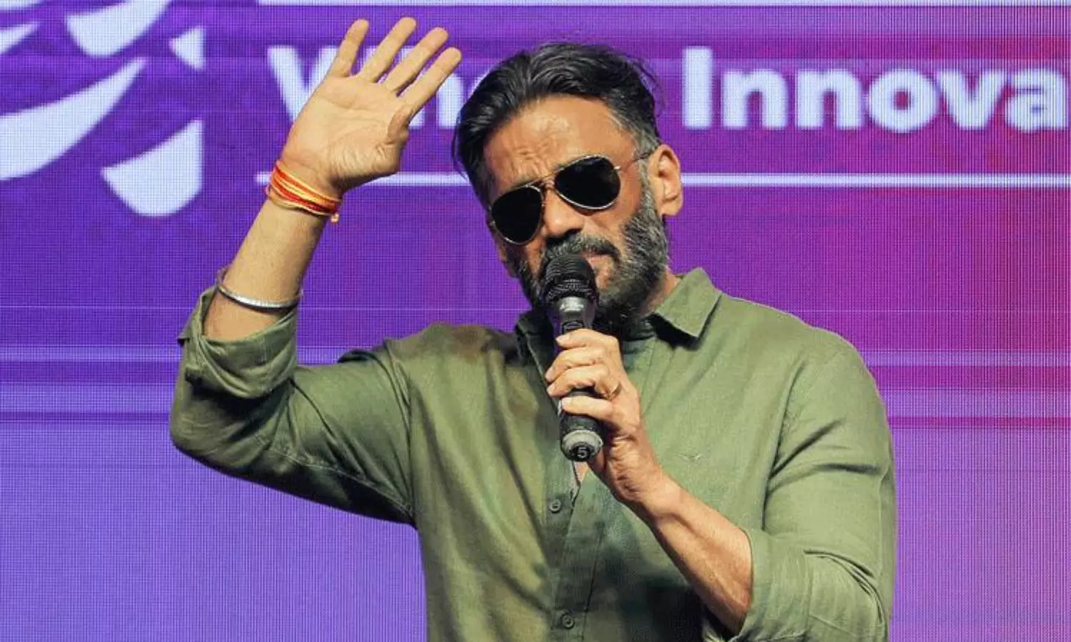 #గుస‌గుస‌.. మాఫియానే బెదిరించిన హీరో