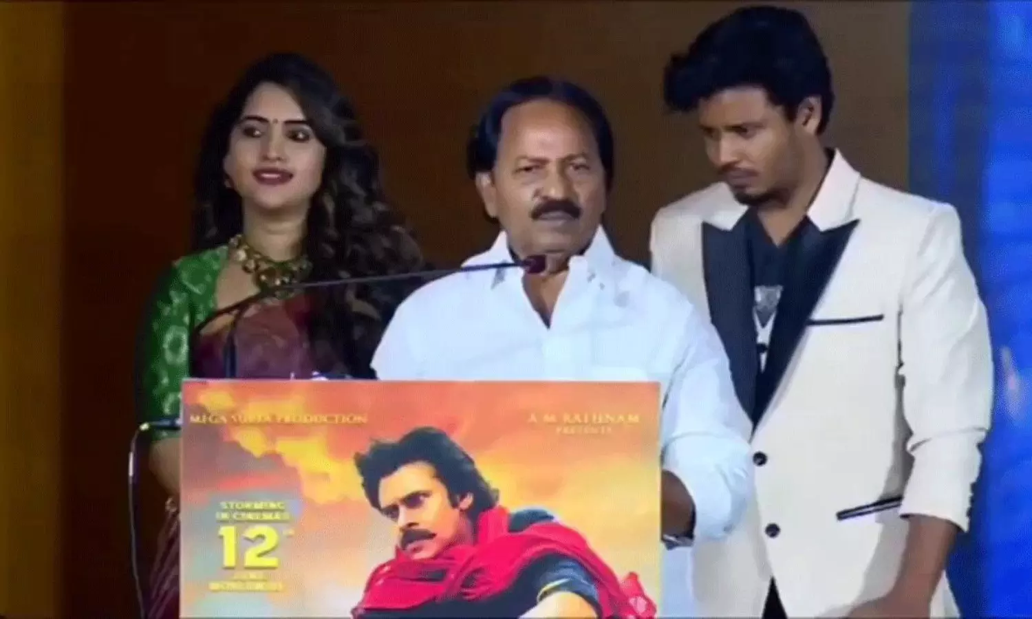 సినిమా నుంచి రాజకీయం.. ఎ.ఎం.రత్నం చిత్రాల విచిత్ర సెంటిమెంట్! సినిమా నుంచి రాజకీయం.. ఎ.ఎం.రత్నం చిత్రాల విచిత్ర సెంటిమెంట్!