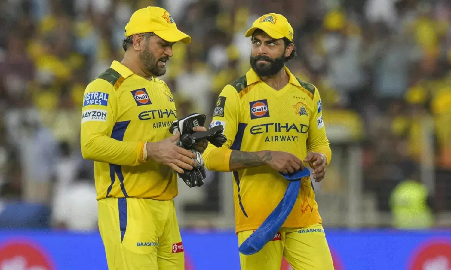 ధోనీకీ తిక్కరేగుద్ది.. అప్పుడు మాట్లాడను.. టీమిండియా ఆల్ రౌండర్