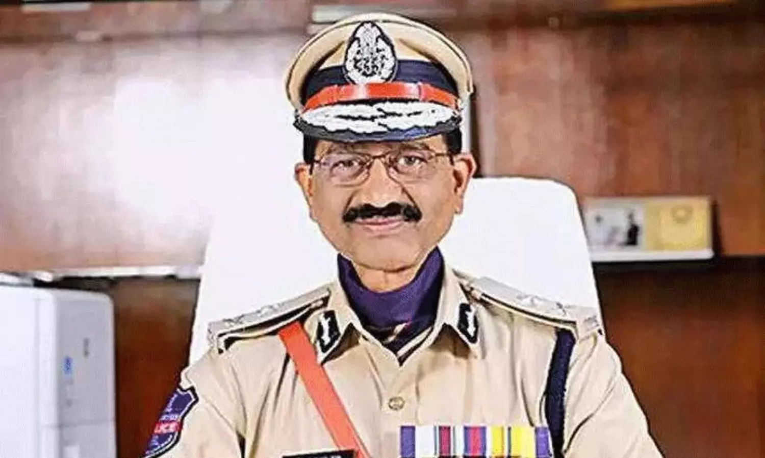 ఫోన్ ట్యాపింగ్ కేసు: 3 రోజుల్లో ఇండియాకు రావాలని ప్రభాకర్ రావుకు సుప్రీంకోర్టు ఆదేశం! ఫోన్ ట్యాపింగ్ కేసు: 3 రోజుల్లో ఇండియాకు రావాలని ప్రభాకర్ రావుకు సుప్రీంకోర్టు ఆదేశం!