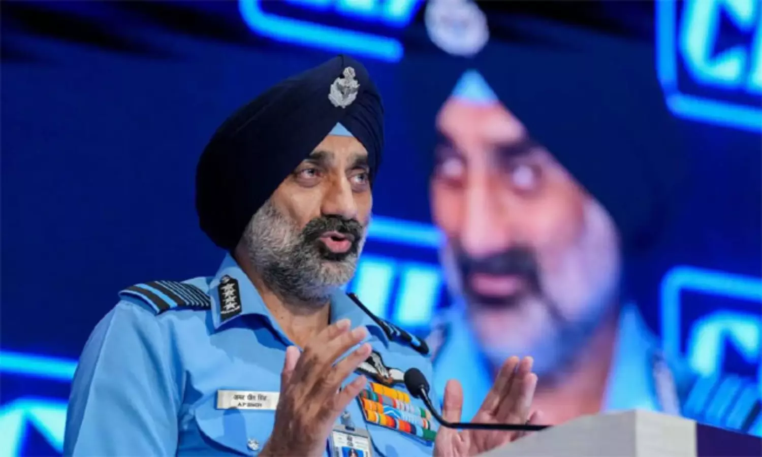 రక్షణ రంగంలో కాంట్రాక్టులు..  సినిమా డైలాగులతో ఐఏఎఫ్  చీఫ్  సంచలనం!