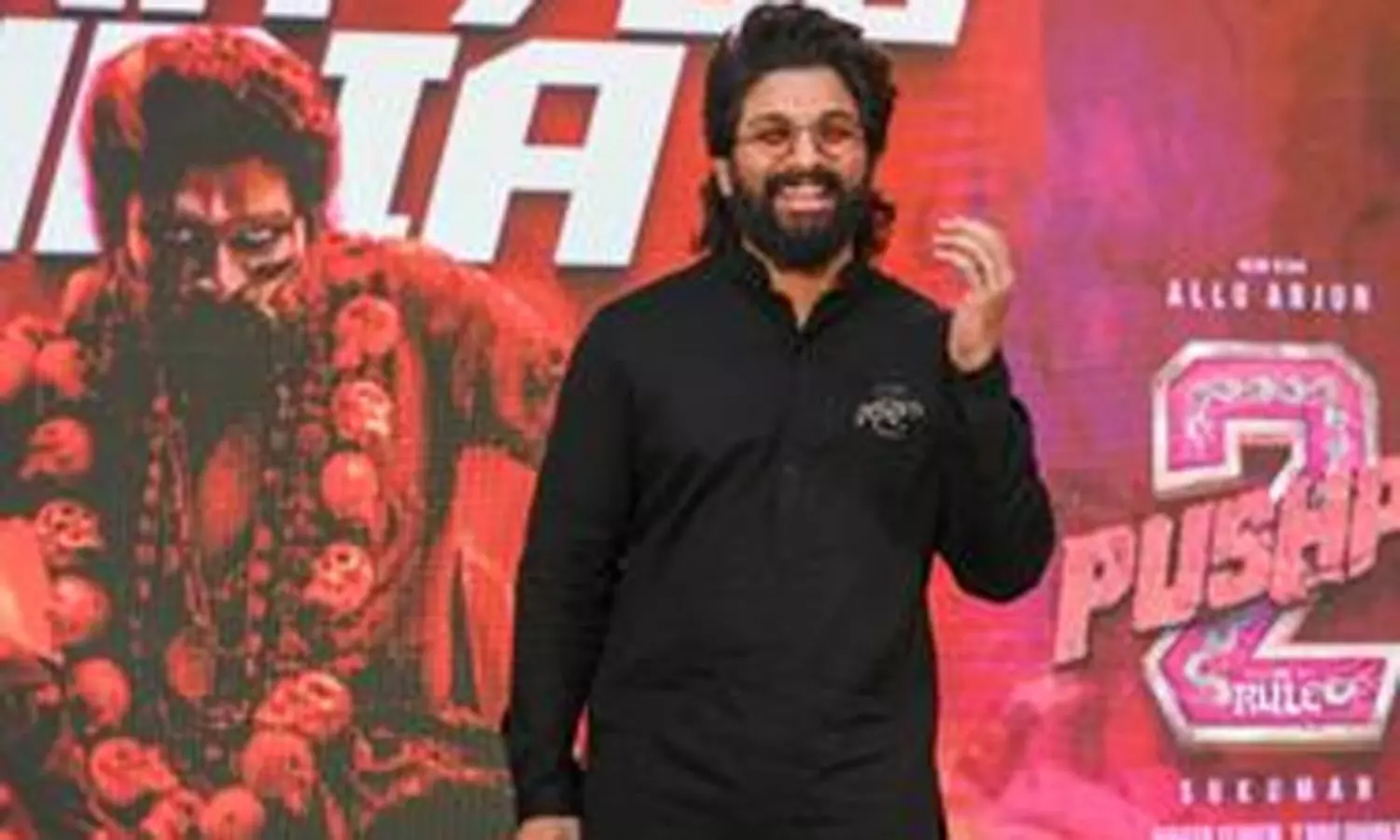 మళ్ళీ మొదలైన పుష్ప 2 వివాదం.. అల్లు అర్జున్ కు అవార్డుపై తెలంగాణ బీజేపీ ఫైర్! మళ్ళీ మొదలైన పుష్ప 2 వివాదం.. అల్లు అర్జున్ కు అవార్డుపై తెలంగాణ బీజేపీ ఫైర్!