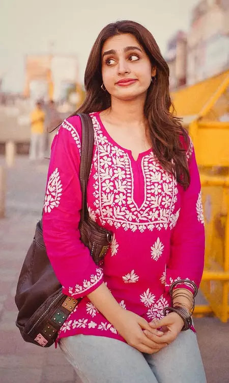 Ayesha Khan’s Delhi Ride and Street Life
