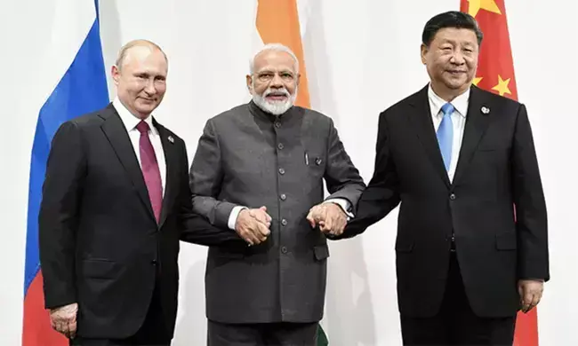 రష్యా, చైనా, భారత్‌ కలిసి పనిచేయాల్సిన సమయం ఆసన్నమైందా?