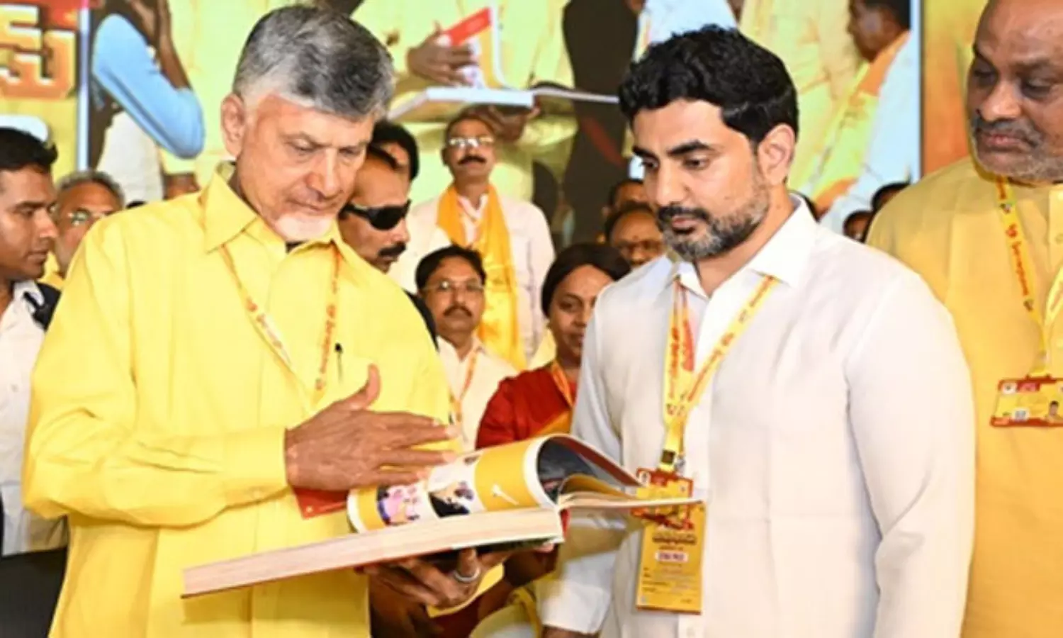 పెండింగులో లోకేశ్ పదవి.. కారణాలేంటి?