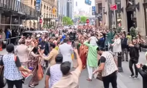 వాల్ స్ట్రీట్ చరిత్రలో నిలిచిపోయిన ఇండియన్ బరాత్.. 400 మందితో డ్యాన్స్.. వీడియో వైరల్!