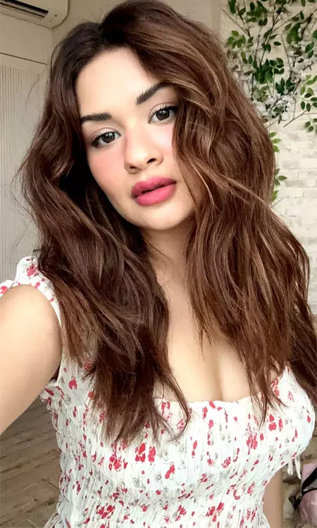 Avneet Kaur in French Girl Makeup